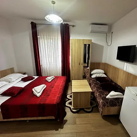 Casa Enka 게스트하우스 3*