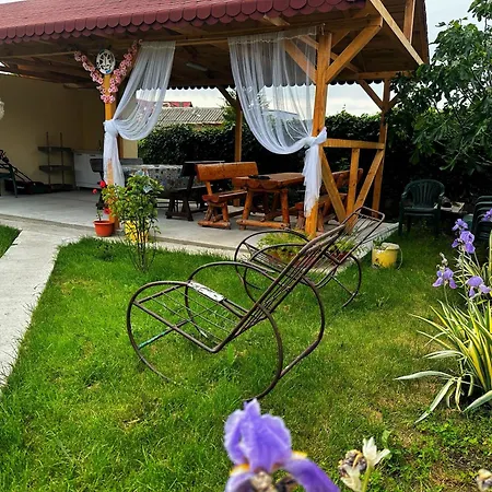 Casa Enka 게스트하우스 3*